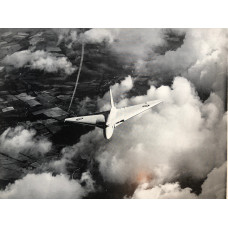 Flight Fly-Past. A Portfolio of Aircraft Photographs by 'Flight' Cameramen. Flight Fly-Past. A Portfolio of Aircraft Photographs by 'Flight' Cameramen.